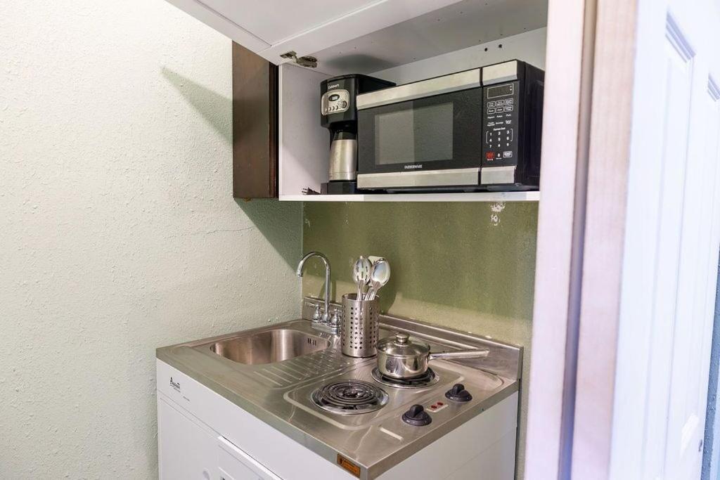 Private Suite In North Miami นอร์ทไมอามีบีช ภายนอก รูปภาพ
